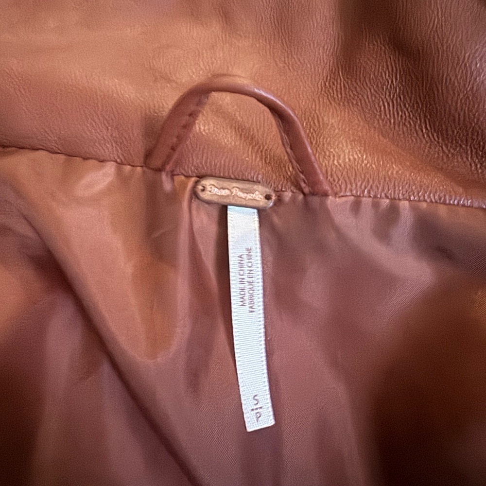 Free People Leather Puffer Jacket Cognac Brown Snap Front Cropped Size Small - Picture 8 of 11